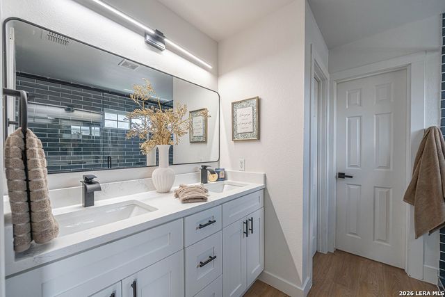 122 CARMEL DR, Cibolo, TX 78108