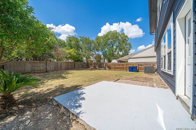 122 CARMEL DR, Cibolo, TX 78108