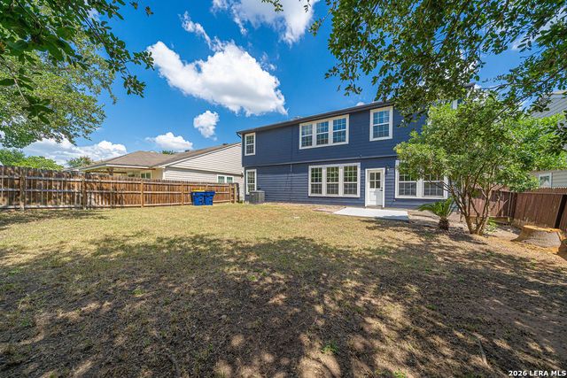 122 CARMEL DR, Cibolo, TX 78108