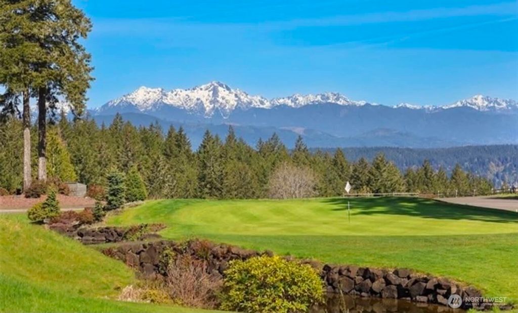 80 E Country Club Drive E, Union, WA 98592