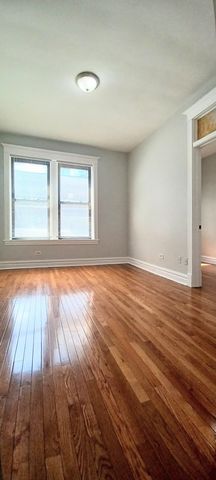 1402 W Flournoy Street 1, Chicago, IL 60607