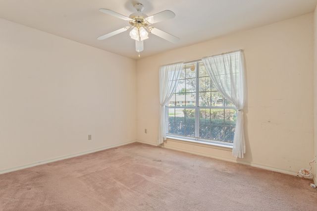 329 Jamie Way, Greenville, TX 75402