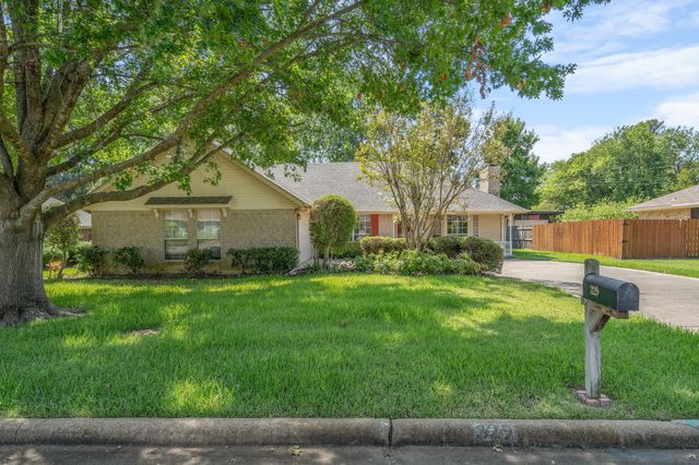 329 Jamie Way, Greenville, TX 75402