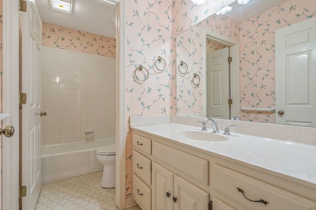 329 Jamie Way, Greenville, TX 75402
