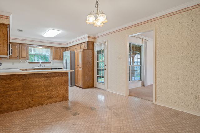 329 Jamie Way, Greenville, TX 75402