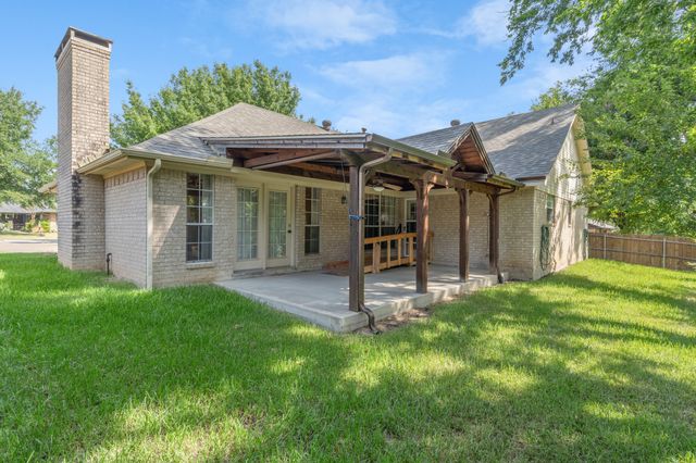 329 Jamie Way, Greenville, TX 75402