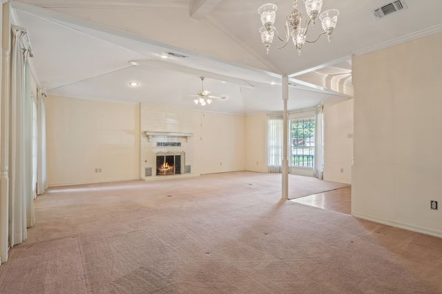 329 Jamie Way, Greenville, TX 75402
