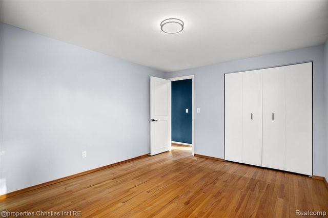 615 W 13 Mile Road, Royal Oak, MI 48073