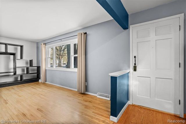 615 W 13 Mile Road, Royal Oak, MI 48073