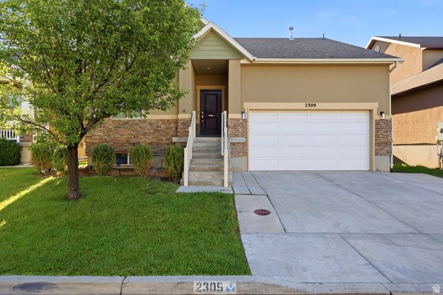 2309 S 2040 W, Woods Cross, UT 84087