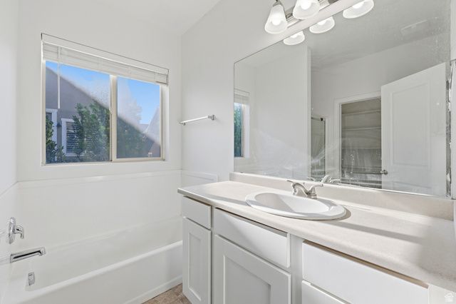 2309 S 2040 W, Woods Cross, UT 84087