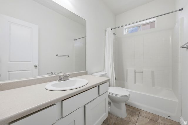 2309 S 2040 W, Woods Cross, UT 84087