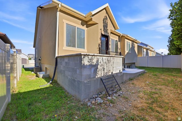 2309 S 2040 W, Woods Cross, UT 84087