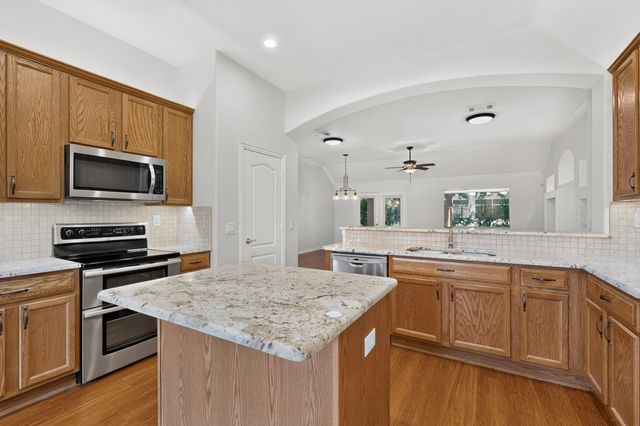 9516 Grandview Drive, Denton, TX 76207