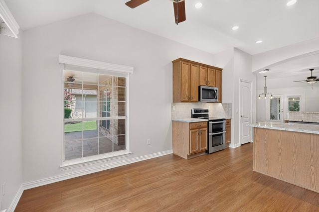 9516 Grandview Drive, Denton, TX 76207