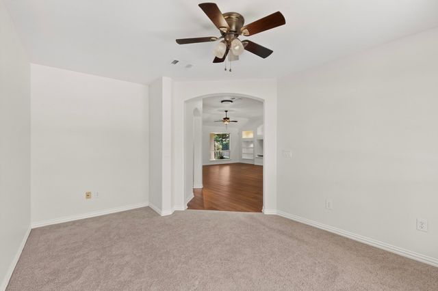 9516 Grandview Drive, Denton, TX 76207