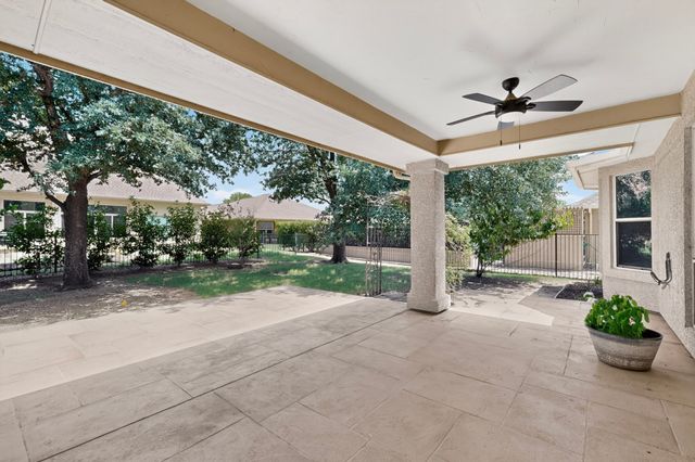 9516 Grandview Drive, Denton, TX 76207