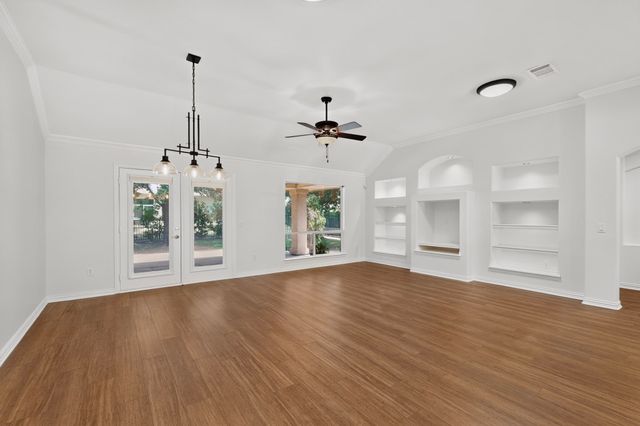 9516 Grandview Drive, Denton, TX 76207
