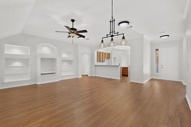 9516 Grandview Drive, Denton, TX 76207