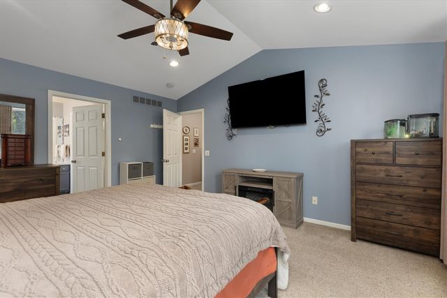 7641 Turrillium Lane, Waterford, MI 48327