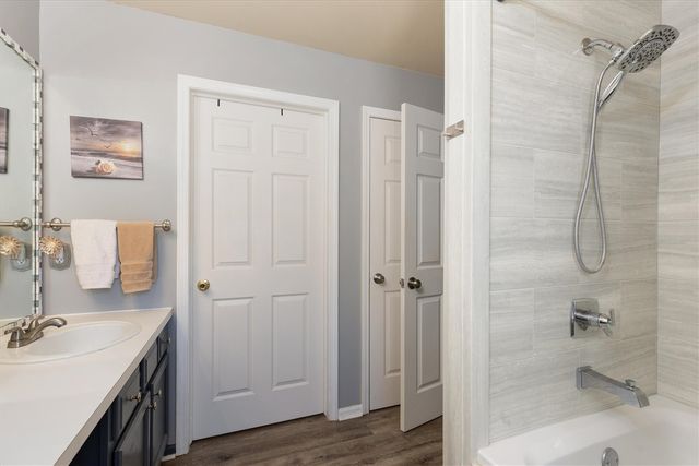 7641 Turrillium Lane, Waterford, MI 48327