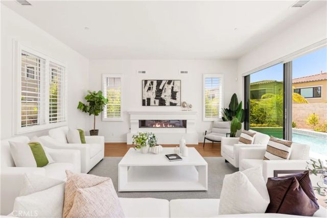 84 Eider, Irvine, CA 92618