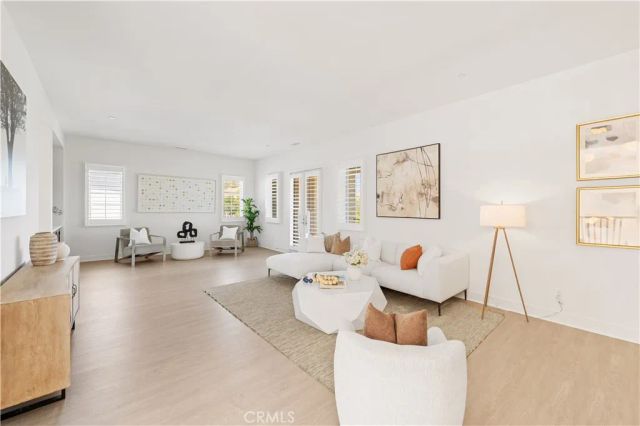 84 Eider, Irvine, CA 92618