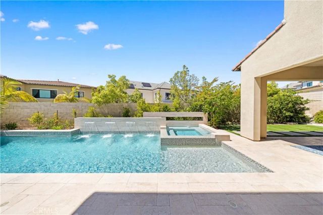 84 Eider, Irvine, CA 92618