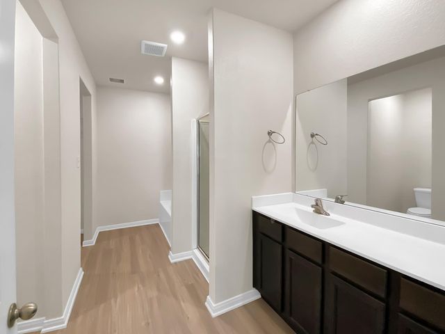 10607 Lost Maples Drive, Cleveland, TX 77328