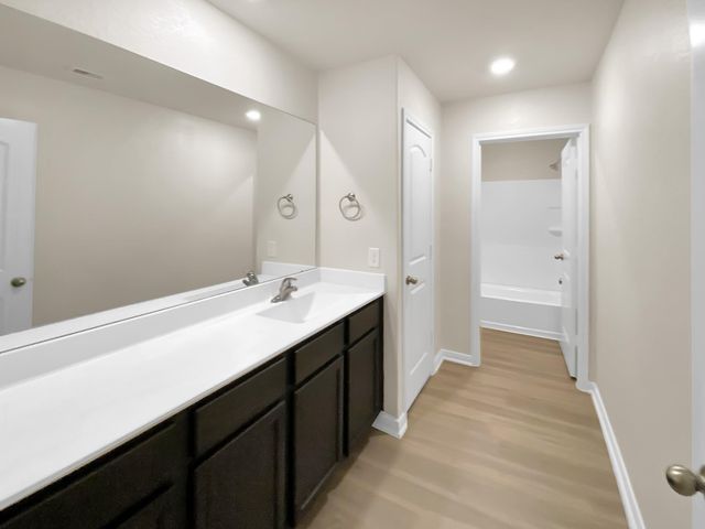 10607 Lost Maples Drive, Cleveland, TX 77328