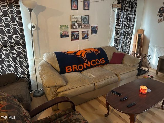 1365 Mohawk Ridge Road, Bulls Gap, TN 37711