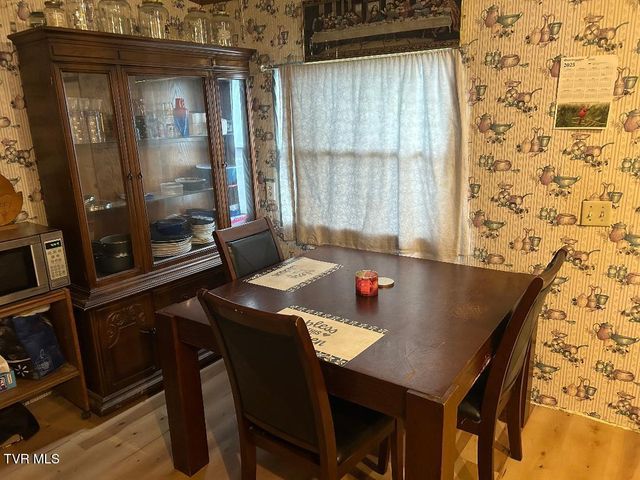 1365 Mohawk Ridge Road, Bulls Gap, TN 37711