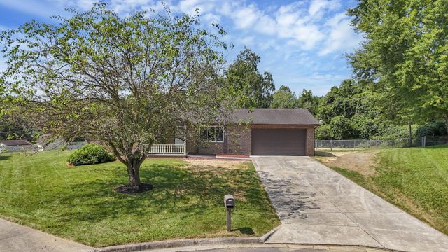 2281 Hawk Street, Lancaster, OH 43130