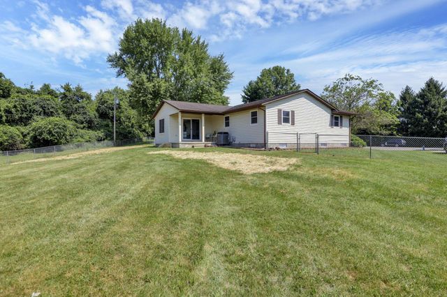 2281 Hawk Street, Lancaster, OH 43130