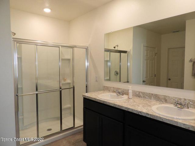 2034 Capital Drive SE, Palm Bay, FL 32909