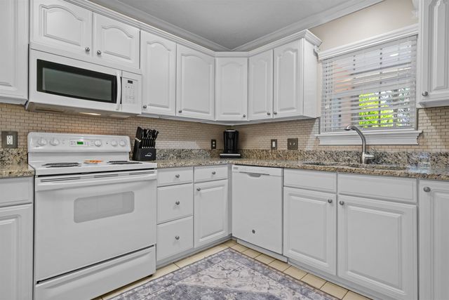 1418 Cane St Apt 4, North Myrtle Beach, SC 29582