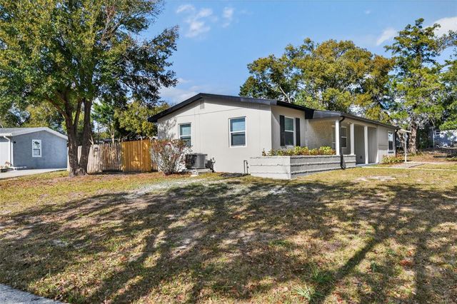 636 S WELLINGTON DRIVE, Deltona, FL 32725