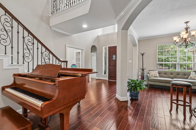 15 Verdin Place, The Woodlands, TX 77389