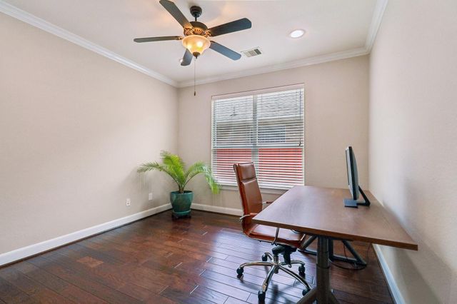 15 Verdin Place, The Woodlands, TX 77389