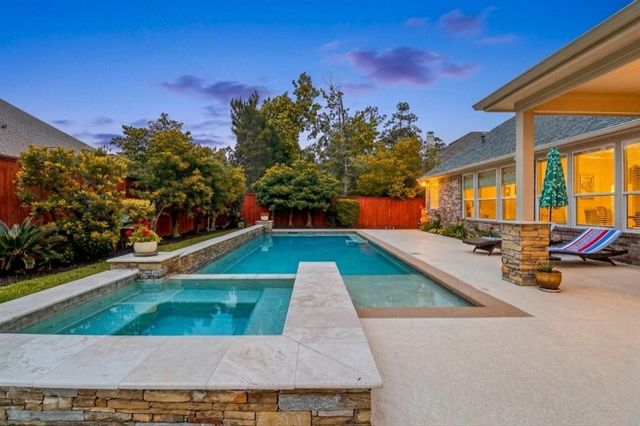 15 Verdin Place, The Woodlands, TX 77389