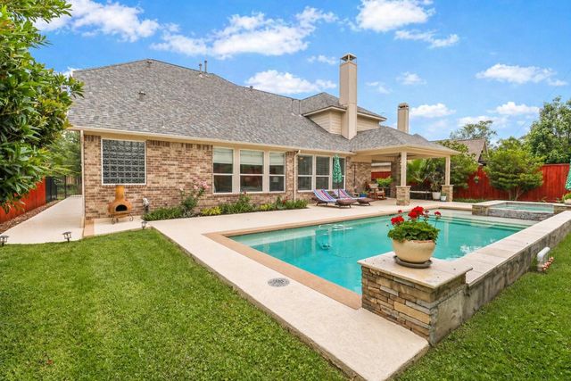 15 Verdin Place, The Woodlands, TX 77389