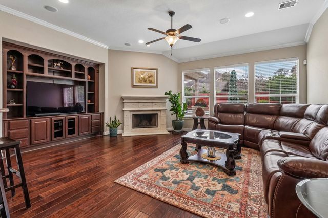 15 Verdin Place, The Woodlands, TX 77389