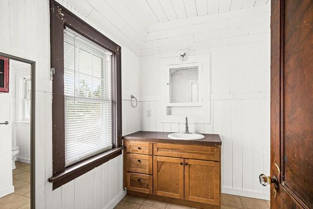 4124 Mcculloch Street, Duluth, MN 55804