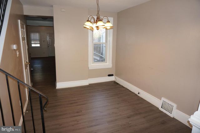 221 E WOOD ST, Norristown, PA 19401