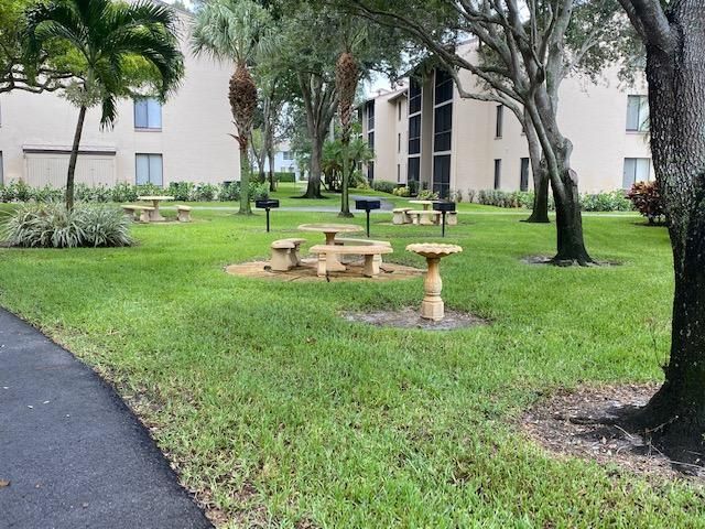 202 Foxtail Drive F1, Greenacres, FL 33415