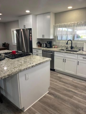 73281 Lone Mountain Lane, Palm Desert, CA 92260