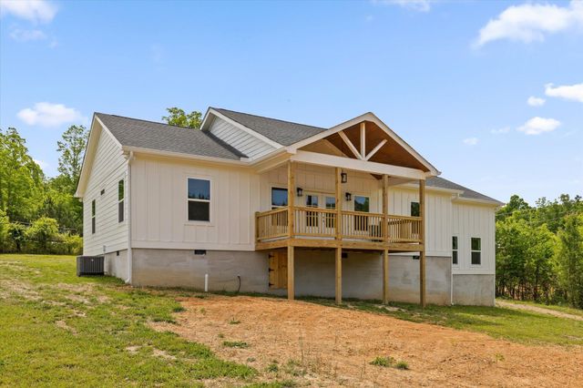 133 N Knobby Road, Trenton, GA 30752