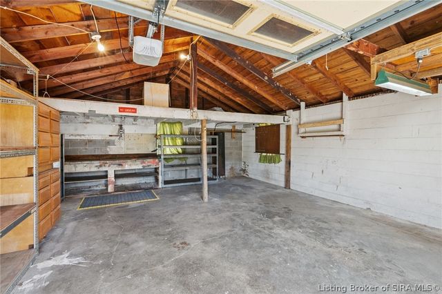 5814 & 5816 Bethany Road, Charlestown, IN 47111