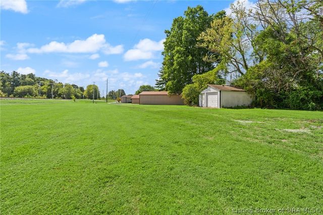 5814 & 5816 Bethany Road, Charlestown, IN 47111