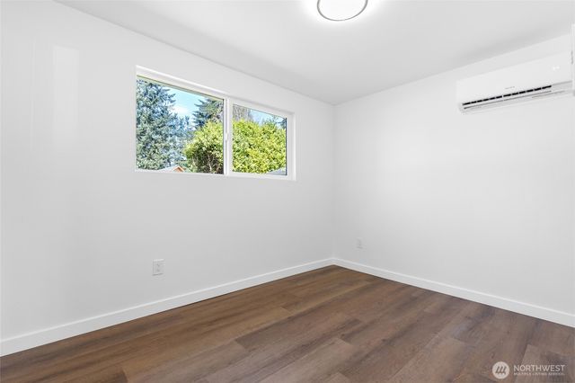 7831 202nd Place SW, Edmonds, WA 98026